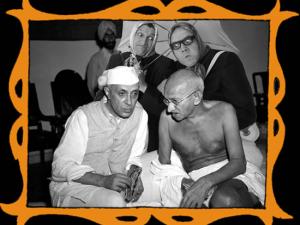con Gandhi
